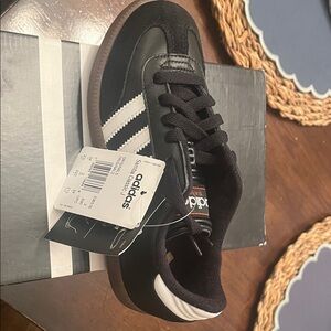 New in Box Adidas Samba Classic -J Black and White Trainers